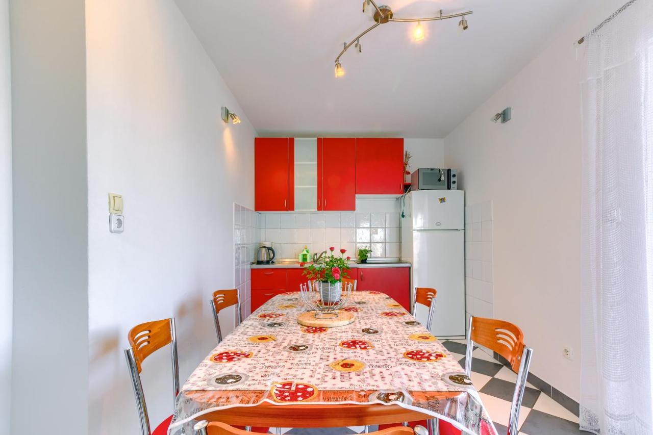Apartmani Vukicevic Vodice Buitenkant foto