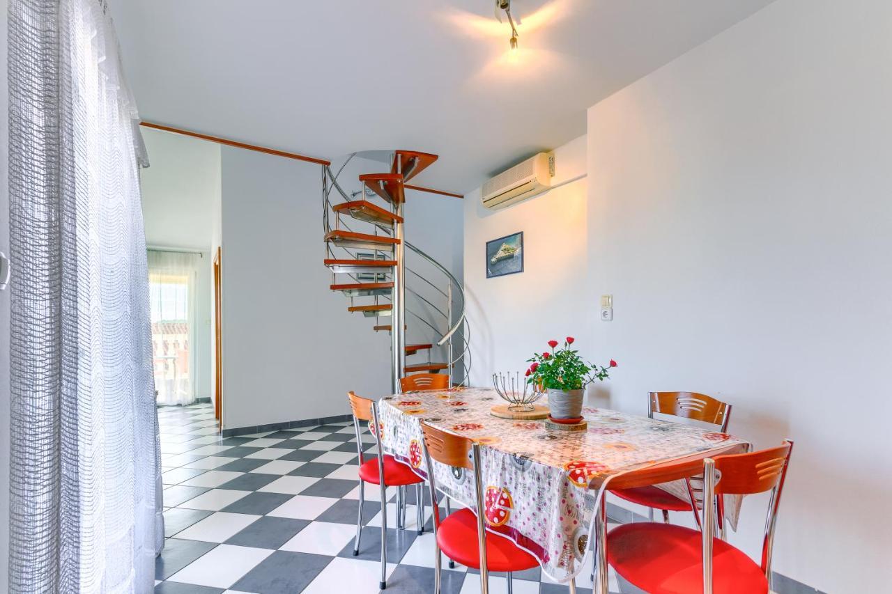 Apartmani Vukicevic Vodice Buitenkant foto
