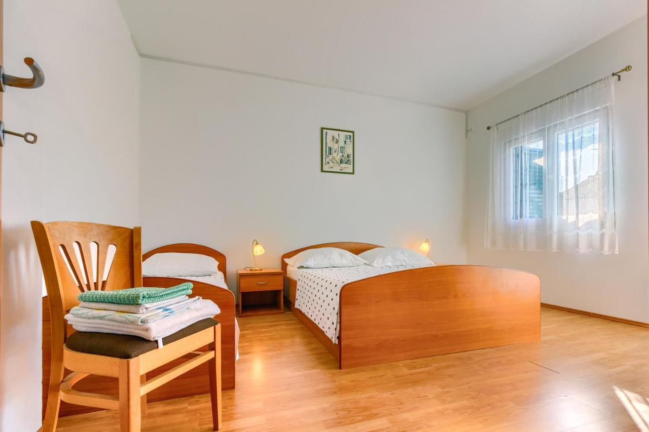 Apartmani Vukicevic Vodice Buitenkant foto