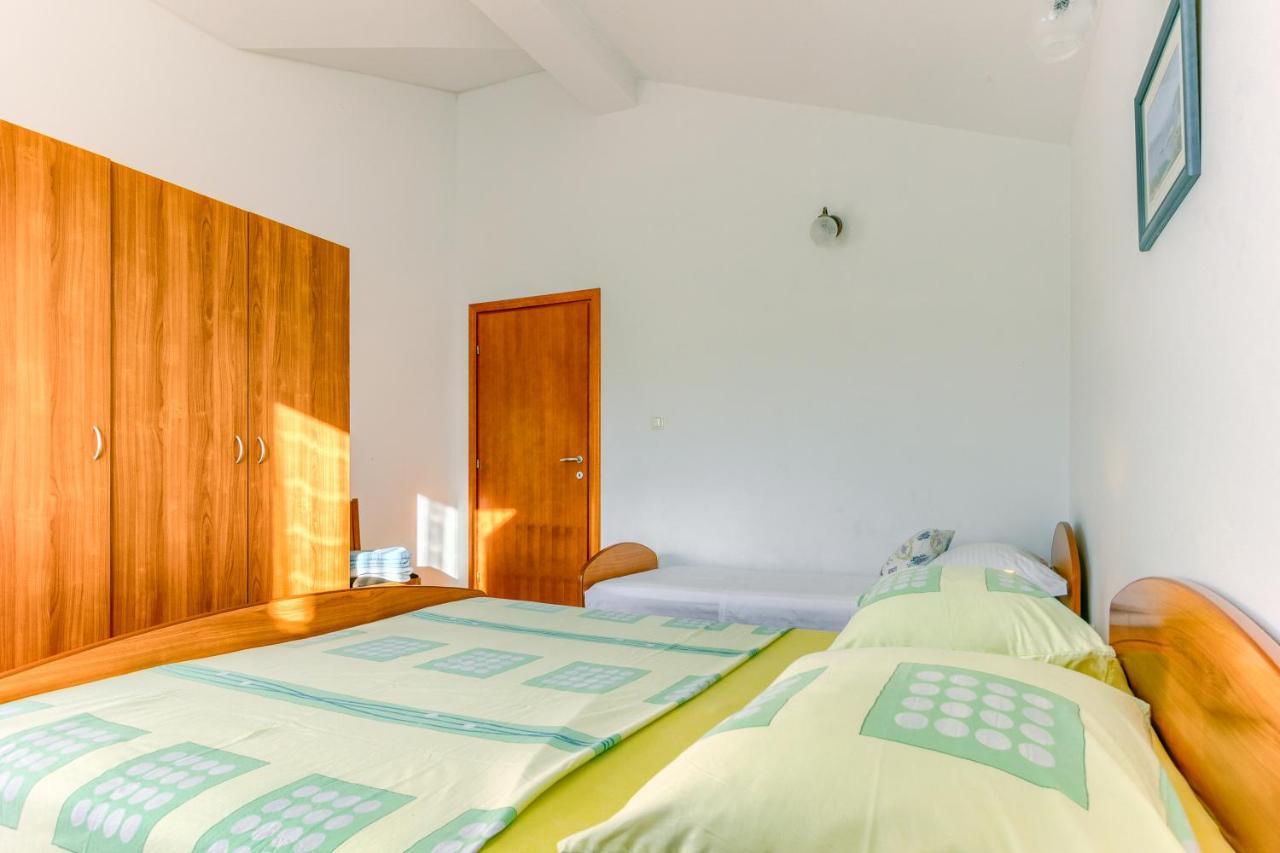 Apartmani Vukicevic Vodice Buitenkant foto