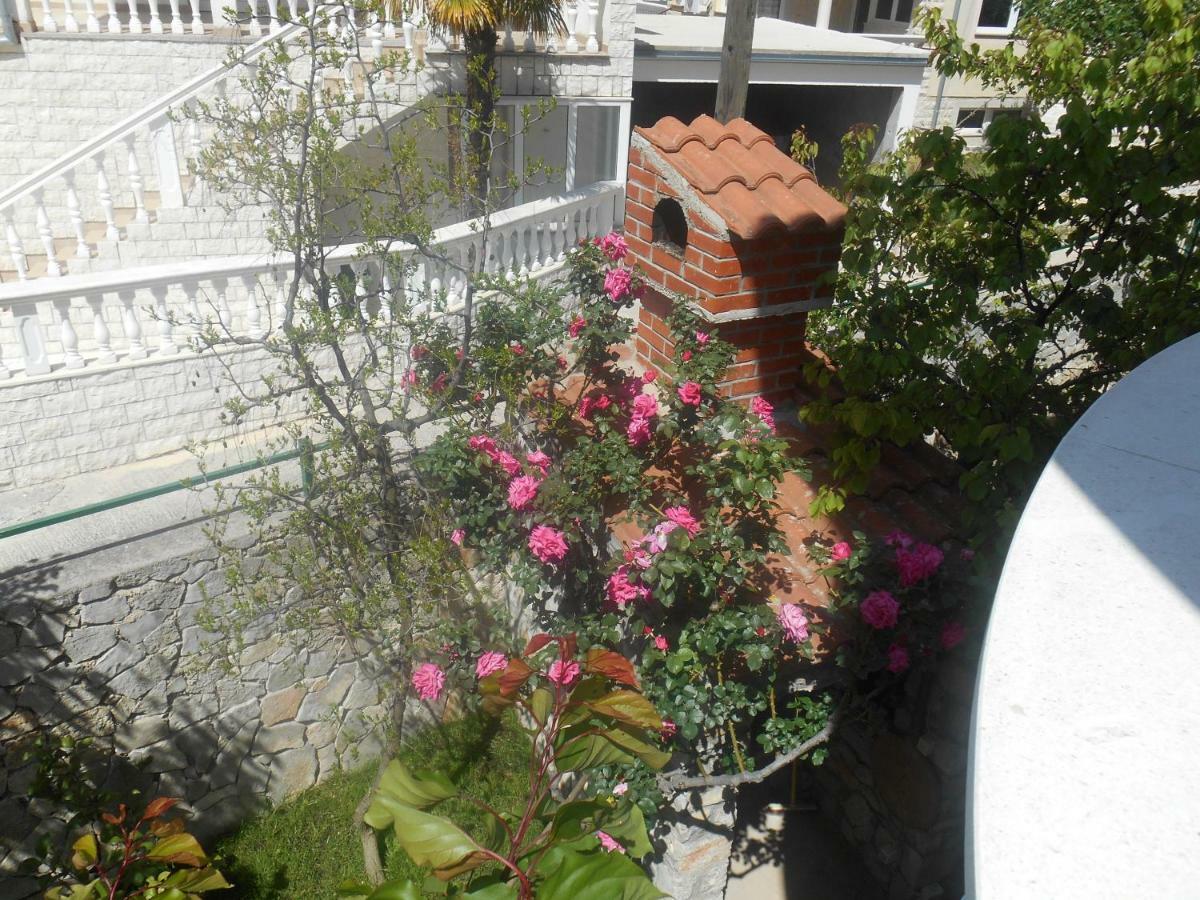 Apartmani Vukicevic Vodice Buitenkant foto